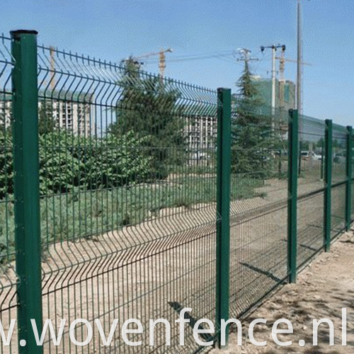 wire mesh fence 001